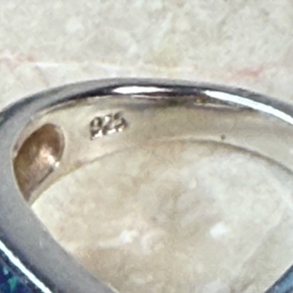 Elegant Silver 925 and Blue Women's Ring With Brilliants - Size 7 - Picture 3 of 7